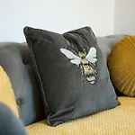 Cozy Retreat Near Heathrow Airport