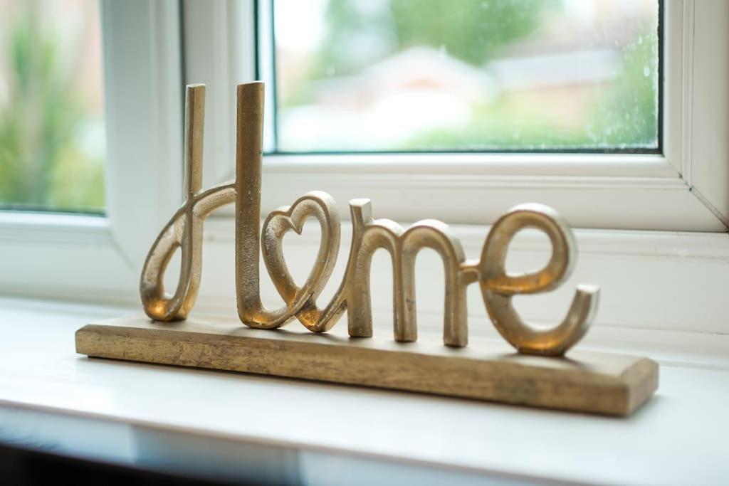 Cozy Retreat Near Heathrow Airport Feltham