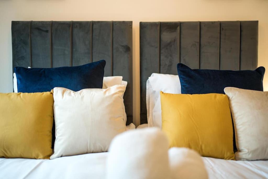 Cozy Retreat Near Heathrow Airport Feltham