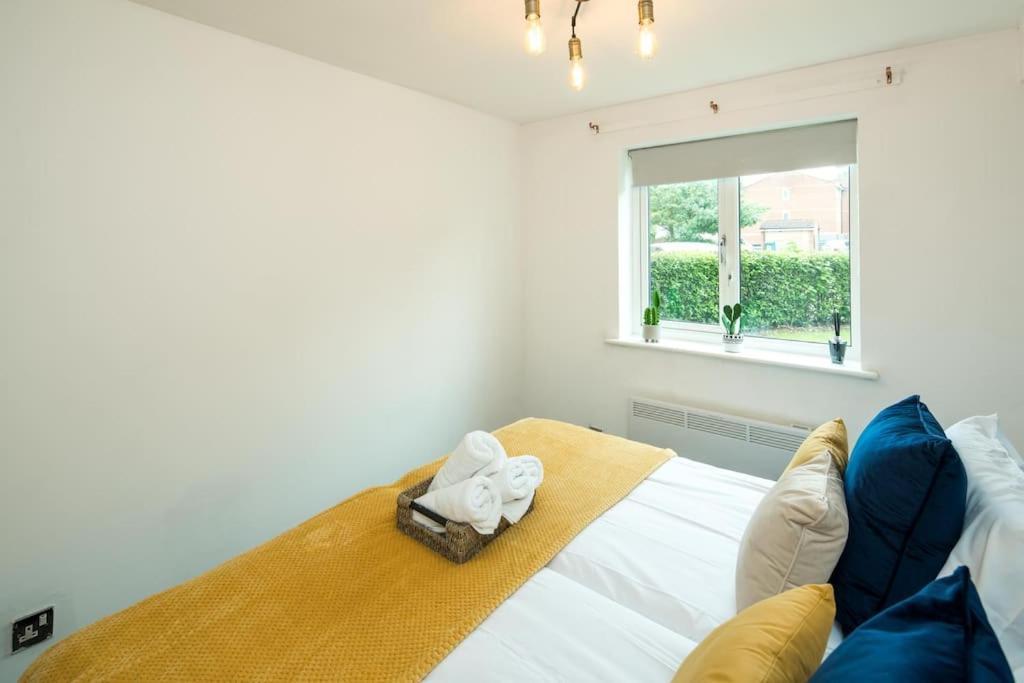 Apartment Cozy Retreat Near Heathrow Airport